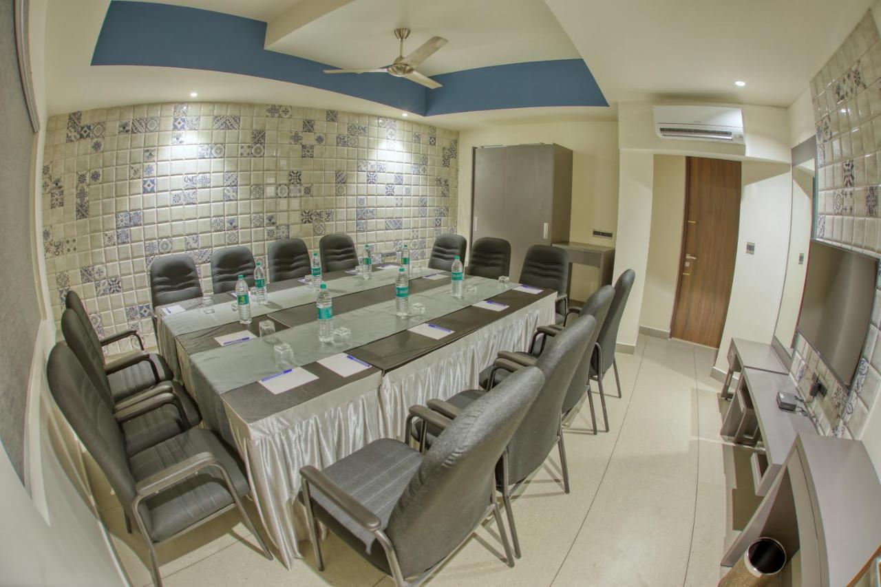 As Airport Inn Kochi Dış mekan fotoğraf