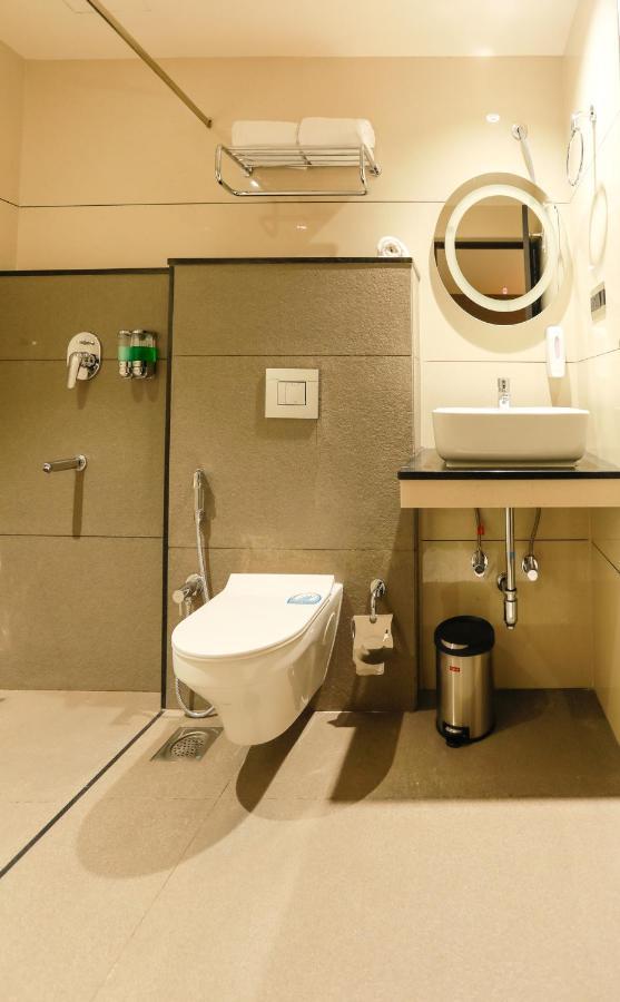 As Airport Inn Kochi Dış mekan fotoğraf